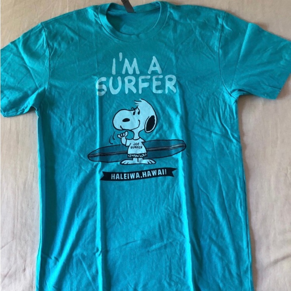 NWOT Snooper SurferJoe TShirt